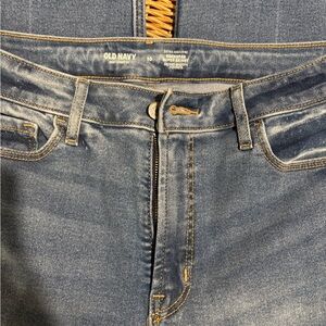 Old Navy Women’s Skinny Highrise Blue Jeans